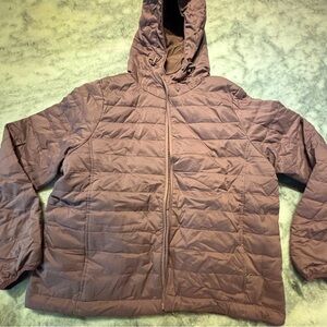 compact travel puffer ✈️